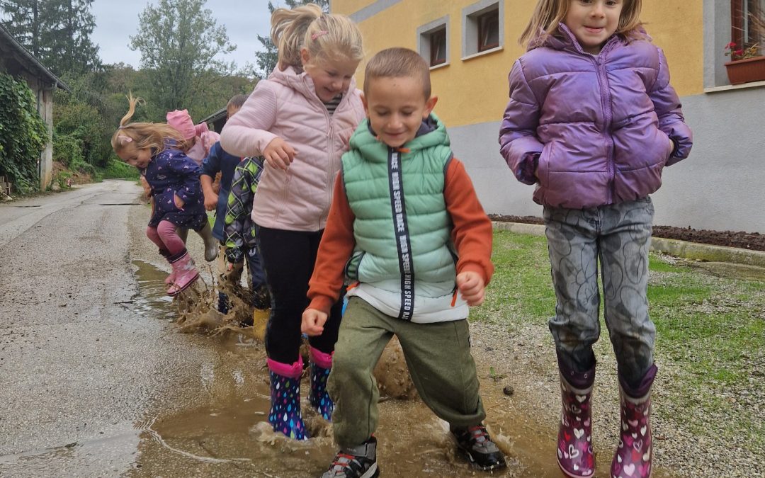 DEŽEK, DEŽEK, PRIDI K NAM🌧